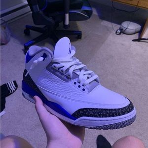Racer blue jordan 3’s